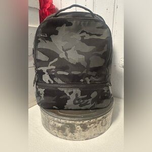 Lululemon City Adventure Back Pack Mini Heritage Camo Jacquard Obsidian Black